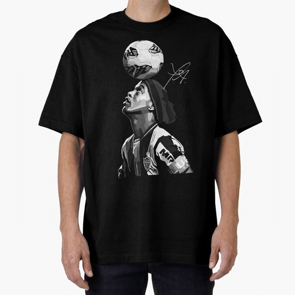 Ronaldinho - black white Oversized T-Shirt Support Iconic Players in Global Football Passion for FIFA World Cup 2026, Connected to Mbappe, Portugal, Football History, Final Match Energy, Crowd Noise and Once in a Lifetime Moments; Ideal for Fans