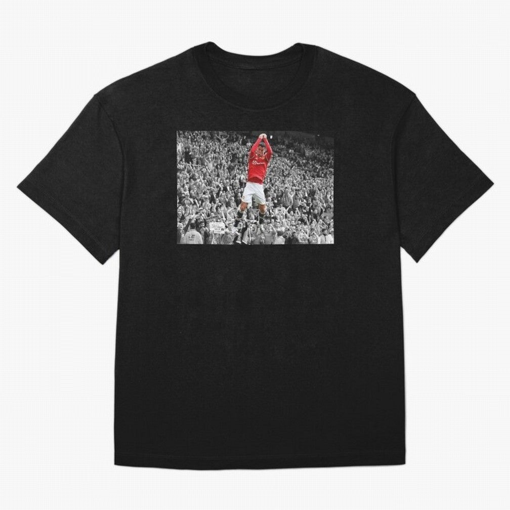CR7 celebration Oversized T-Shirt Bring Global Tournament Vibes to FIFA World Cup 2026 Group Stage Highlighting Cristiano Ronaldo, Portugal, Spain and Germany Energy, Football Passion, Legendary Performances, Festival Vibes and Supporter Community;