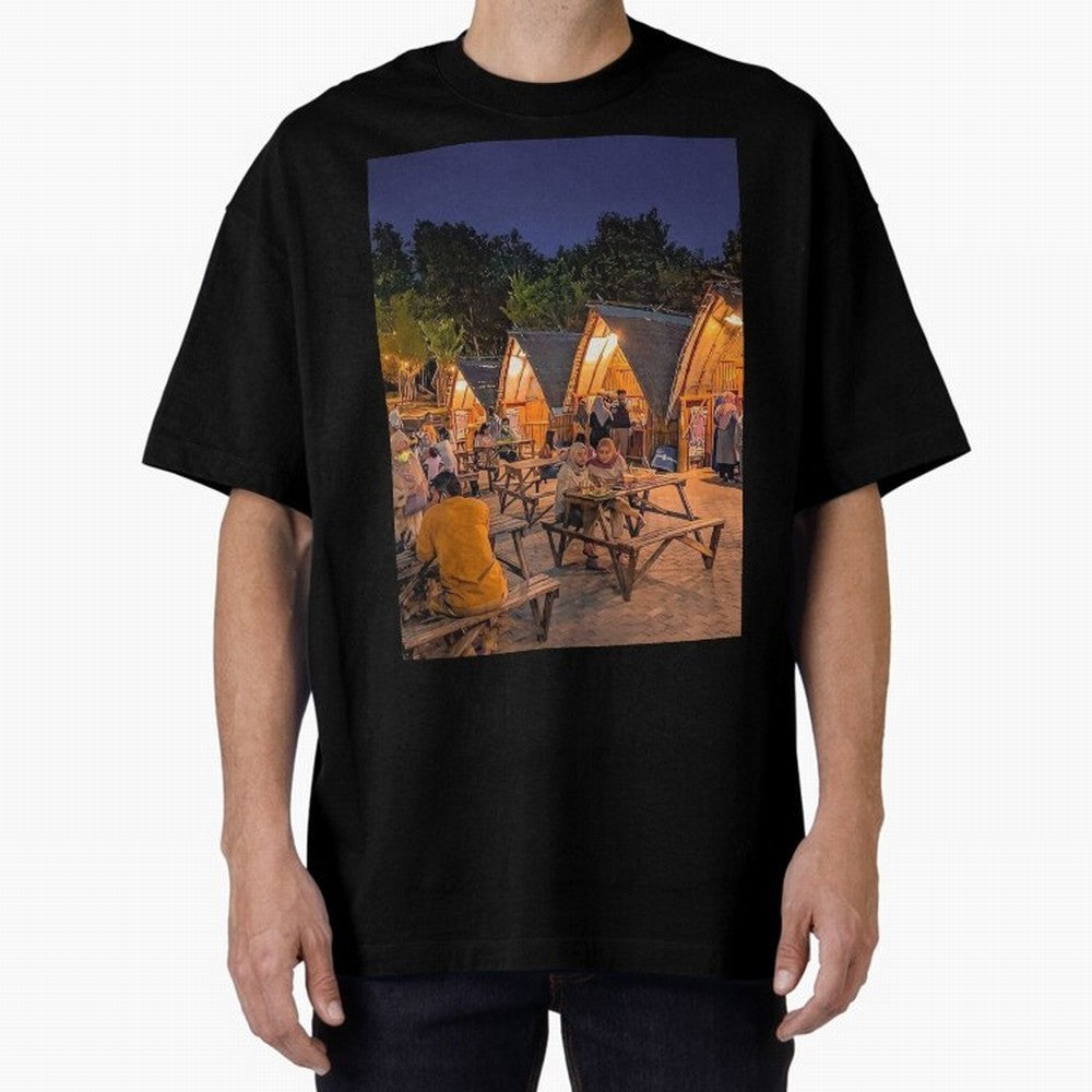 Cristiano Ronaldo Oversized T-Shirt Build the FIFA World Cup 2026 Journey through Messi and Cristiano Ronaldo Highlights, England Pride, Football Passion, Legendary Performances, Festival Vibes and Supporter Community; Great for Supporters Who Love