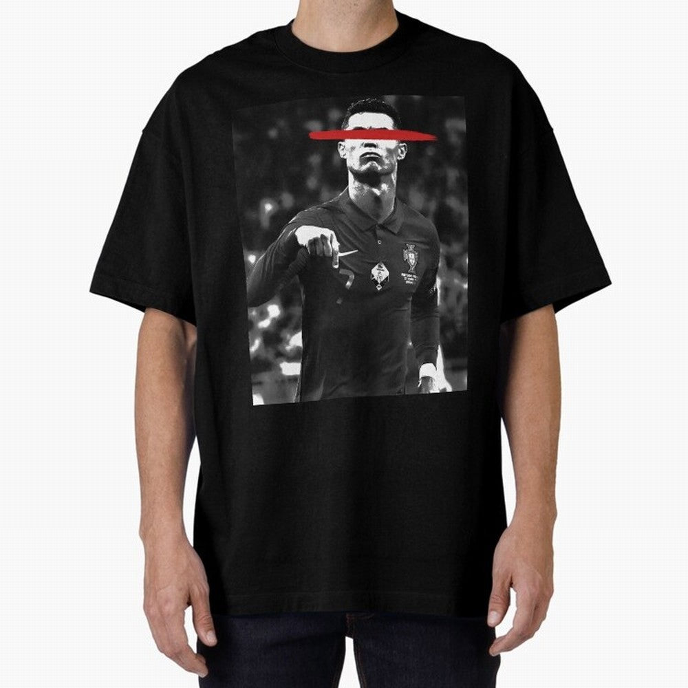 Cristiano in Rubrum Plaga Oversized T-Shirt Celebrate the Next Chapter of FIFA World Cup 2026 for Fans of Haaland and Mbappe and France and Portugal, Bringing Vintage Soccer Flavor, Modern Football Stars, National Flags and Final Night Emotion;
