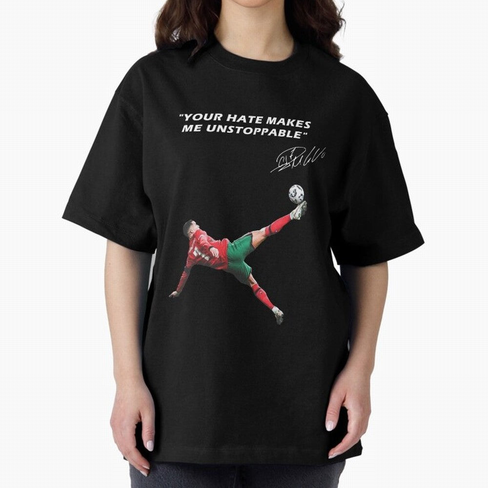 Cristiano Ronaldo Footballer Oversized T-Shirt Relive Match Day Hype around FIFA World Cup 2026 USA Canada Mexico, Mbappe and Neymar, Brazil, Retro Football Energy, Iconic Rivalries, Trophy Chase Drama and Stadium Atmosphere; Ideal for Fans Who