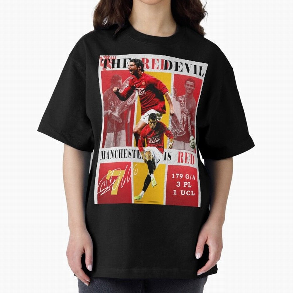 Cristiano Ronaldo 2008 Manchester United Poster Oversized T-Shirt Celebrate Global Passion for FIFA World Cup 2026 Group Stage Made for Mbappe and Neymar, Argentina and Brazil Energy, Game Day Rituals, Football Legends, Country Pride and the Road
