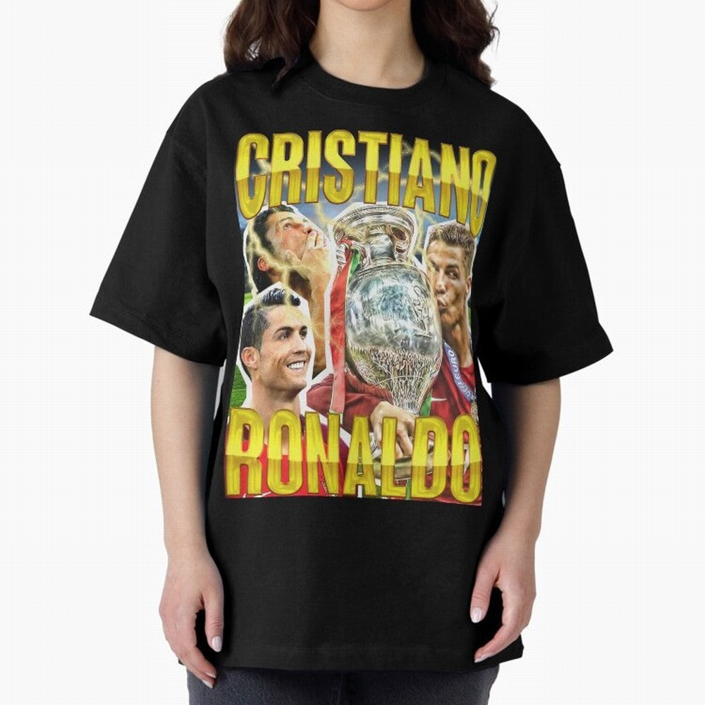 Cristiano Ronaldo CR7 SIUUU El Bicho Vintage Retro Design Oversized T-Shirt Join Supporters Worldwide for FIFA World Cup 2026 Group Stage Capturing Messi, Neymar and Mbappe, England and Germany Energy, Goal Celebration Energy, Supporter Heritage,