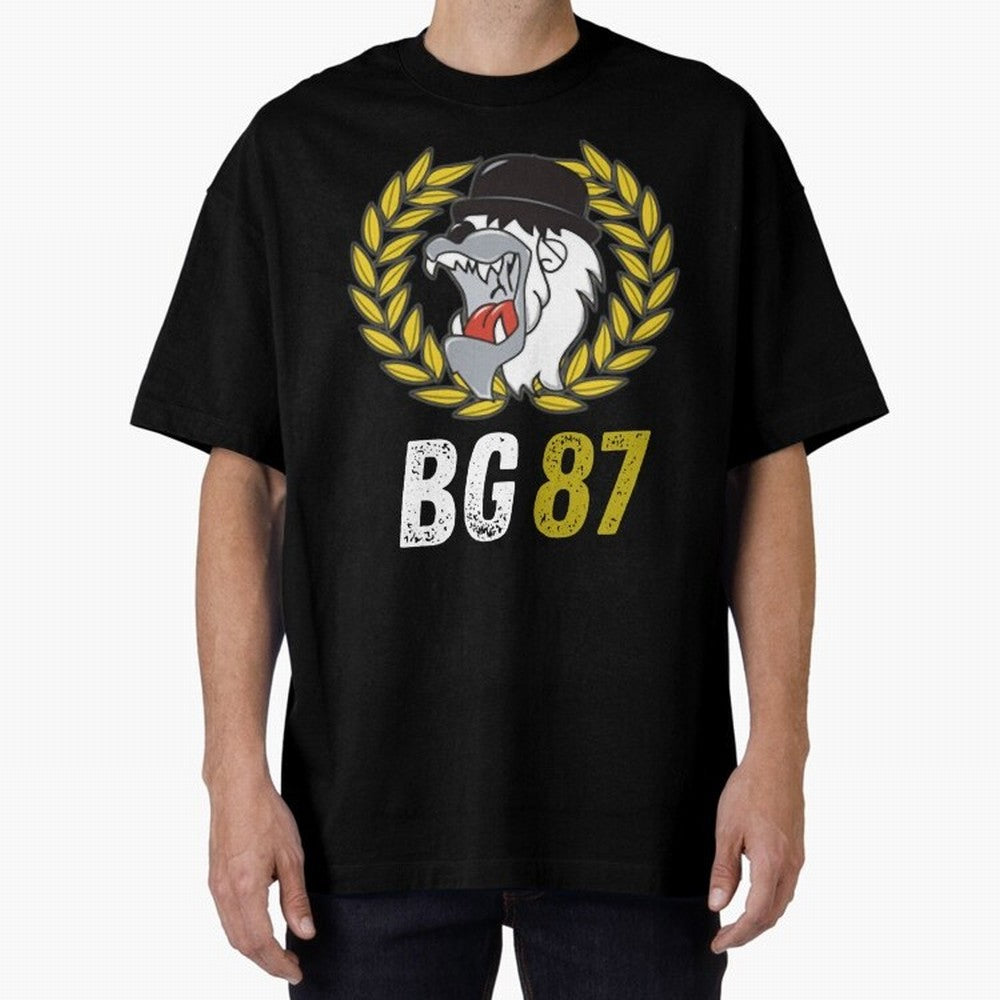 Mala Suerte 87 (Hinchas Del Lyon) Camiseta Esencial Oversized T-Shirt Show Passion for the Stars of FIFA World Cup 2026 USA Canada Mexico Made for Messi, England Energy, Champion Mindset, Group Stage Buzz, Knockout Tension and Passionate Fan