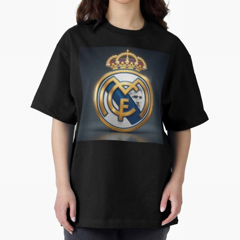 Figuras Madridistas Oversized T-Shirt Showcase the FIFA World Cup 2026 Group Stage Journey through Haaland and Mbappe Highlights, Brazil, Portugal and Argentina Pride, Stadium Chants, National Pride, Trophy Dreams and Unforgettable Football
