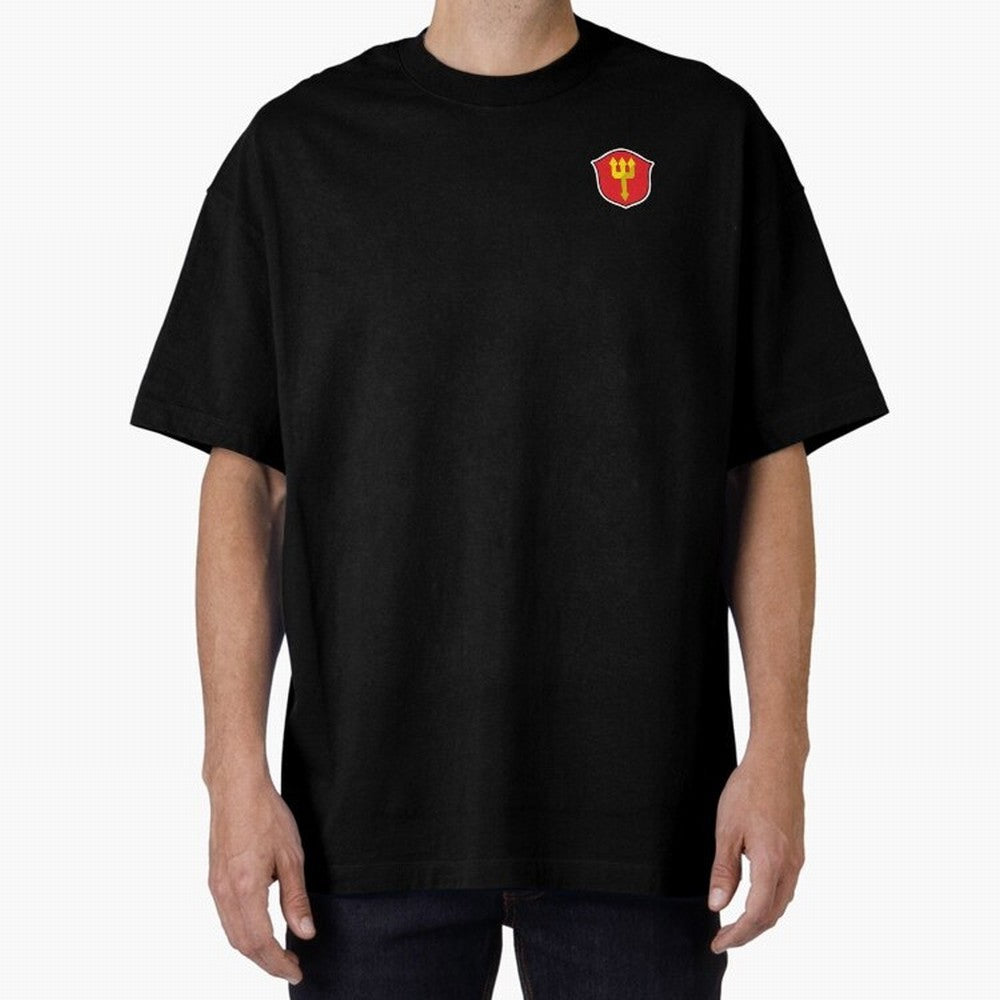 Manchester United Badge Oversized T-Shirt Relive the Noise and Pride of FIFA World Cup 2026 Inspired by Messi, CR7 and Mbappe, Argentina and Brazil Energy, Classic Soccer Heritage, Championship Pressure, Fan Loyalty and International Pride; Perfect