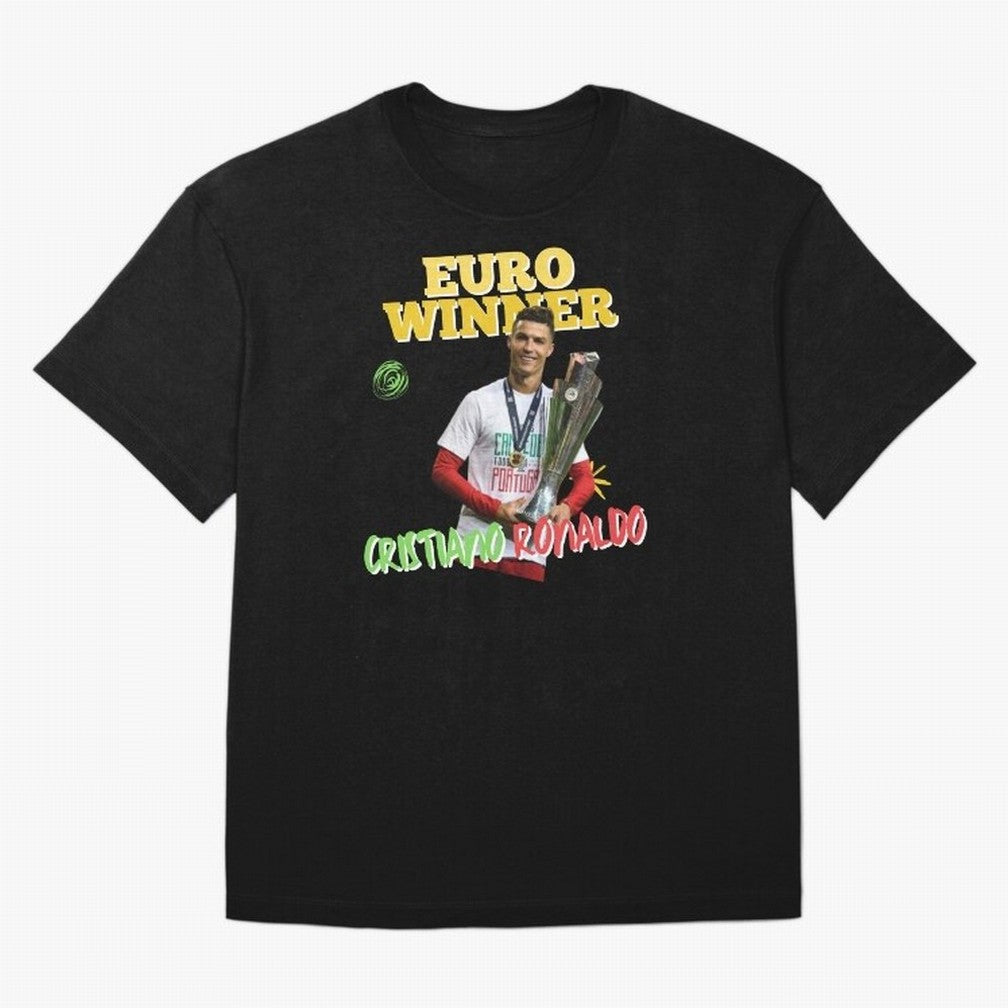 Cristiano Ronaldo Euro Winner Oversized T-Shirt Discover Global Football Passion for FIFA World Cup 2026 Group Stage, Celebrating CR7, England, Game Day Rituals, Football Legends, Country Pride and the Road to the Final; Ideal for Football Dads,