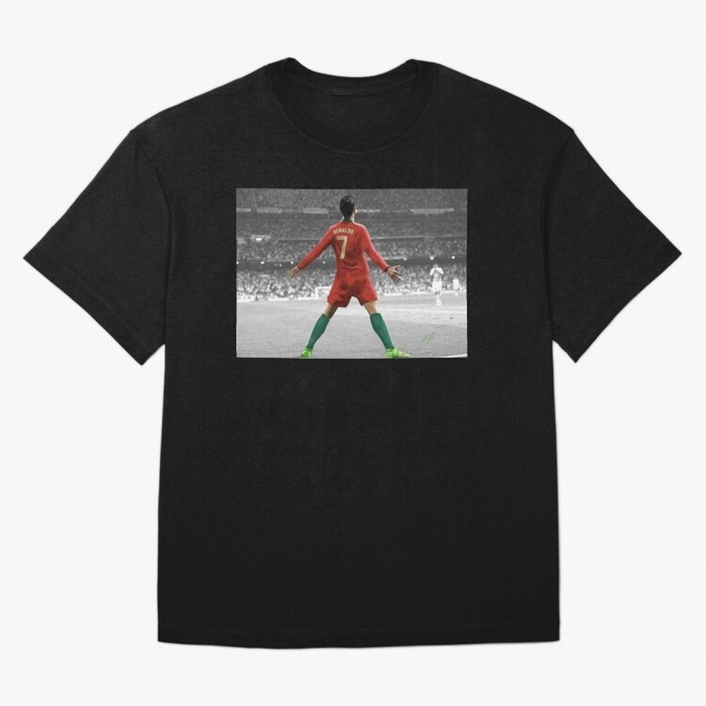 Portugal's Cristiano Ronaldo Oversized T-Shirt Relive FIFA World Cup 2026 Group Stage Celebrating CR7, England Energy, Game Day Rituals, Football Legends, Country Pride and the Road to the Final; Made for Collectors Who Enjoy Iconic Players,