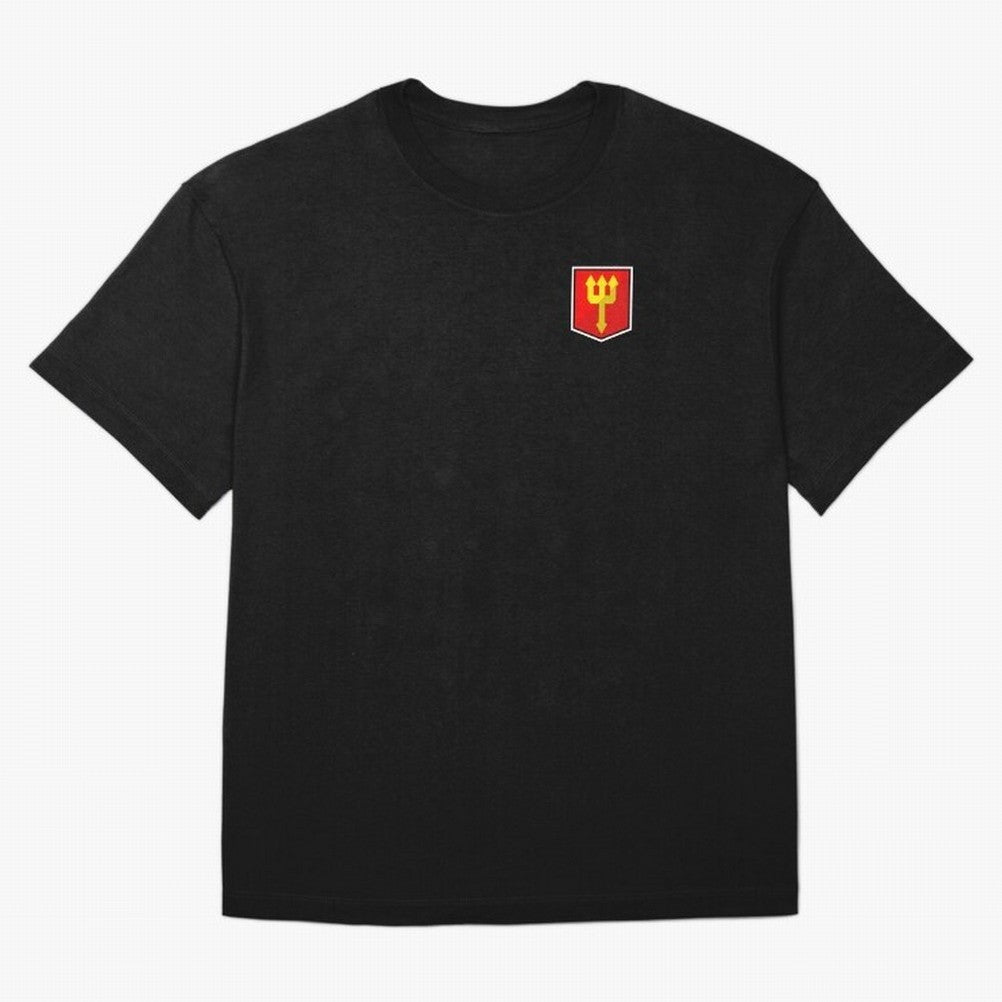 Simple Badge Design Manchester United - The Red Devils Trident Oversized T-Shirt Celebrate Supporters United by Global Football Passion for FIFA World Cup 2026, Built around CR7 and Messi, Argentina, France and Brazil, Goal Celebration Energy,