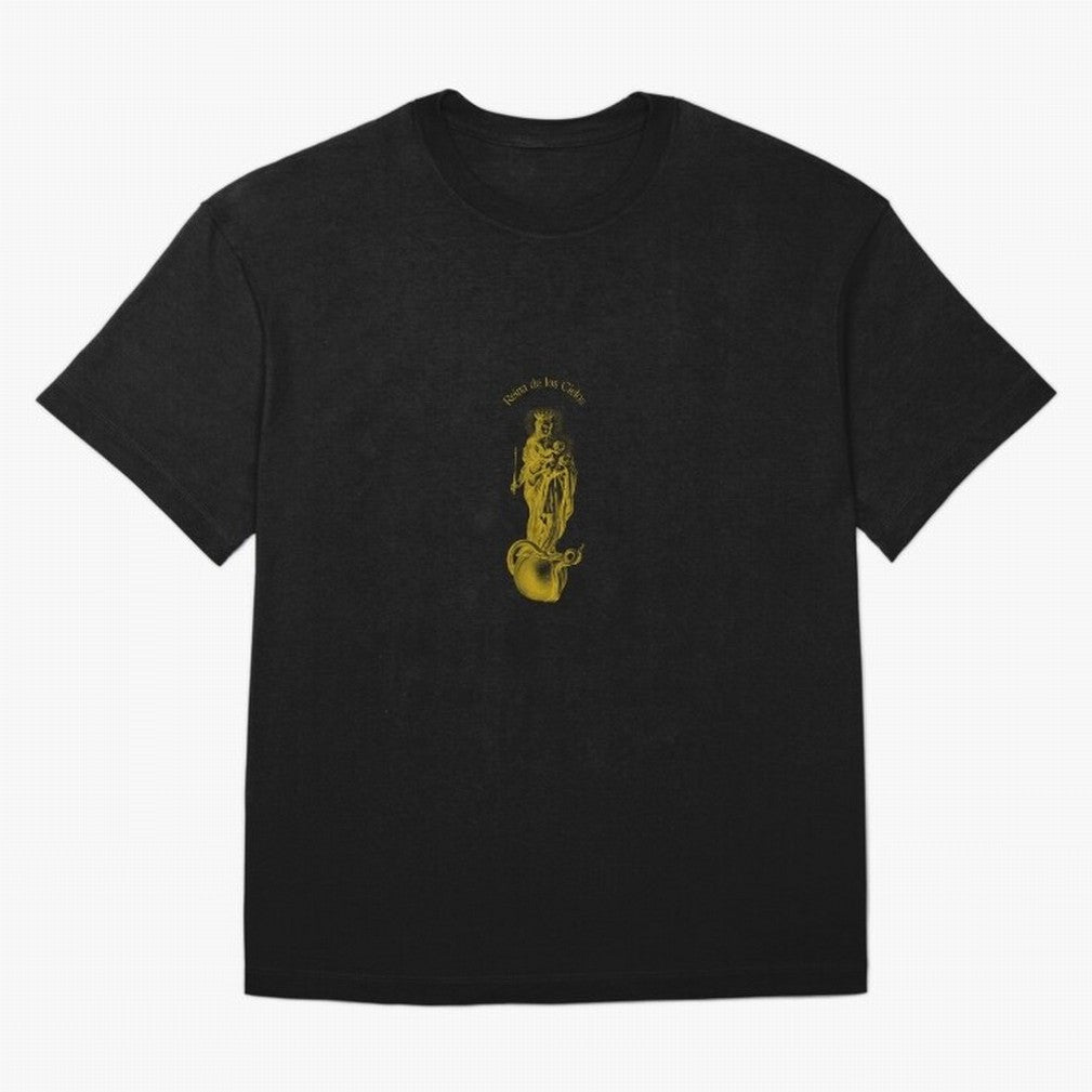 Reina de los Cielos Oversized T-Shirt Celebrate the Magic of the FIFA World Cup 2026 USA Canada Mexico Journey through Mbappe and Neymar Highlights, France and Portugal Pride, Football Passion, Legendary Performances, Festival Vibes and Supporter
