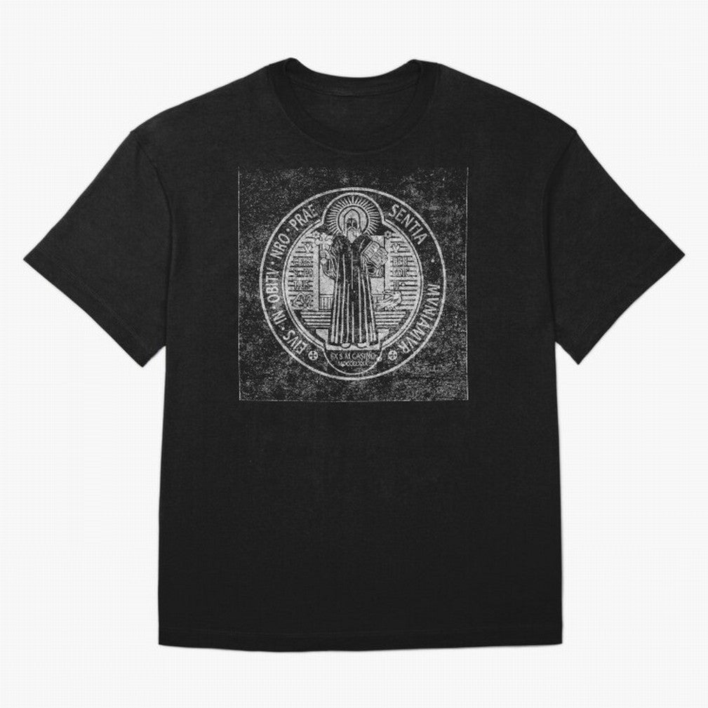 Medalla de San Benito Frontal Relieve Oversized T-Shirt Make Memories around FIFA World Cup 2026 USA Canada Mexico for Fans of Mbappe and Neymar and Spain and Netherlands, Bringing Stadium Chants, National Pride, Trophy Dreams and Unforgettable