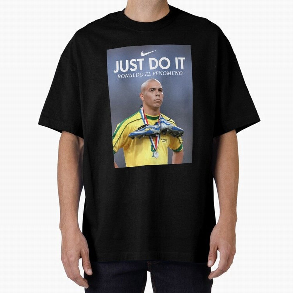 Ronaldo Fenomeno Ronaldo Nazario Vintage Sports Decor Living Room Decor For Walls Sports Bedroom Decor Game Room Decor R9 Oversized T-Shirt Treasure Global Football Passion for FIFA World Cup 2026 USA Canada Mexico, Centered on CR7, Argentina, Goal