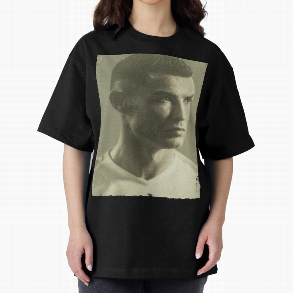 Cristiano Ronaldo Fan Art Oversized T-Shirt Celebrate Football Heritage in FIFA World Cup 2026 USA Canada Mexico Connected to Messi and Cristiano Ronaldo, Portugal, Spain and Germany Energy, Soccer Culture, Superstar Moments, National Team Dreams