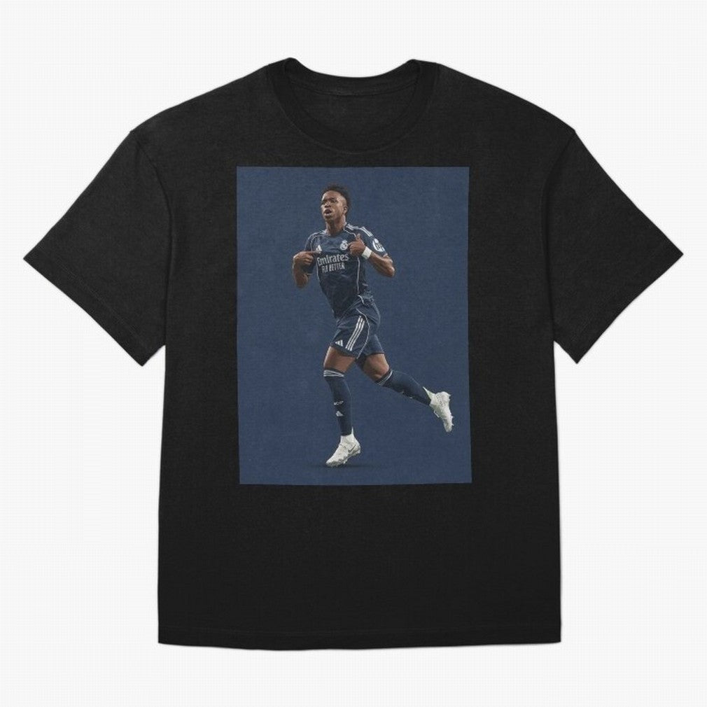 Vini Oversized T-Shirt Remember FIFA World Cup 2026 Highlighting CR7, Portugal Energy, Worldwide Fan Energy, Dramatic Goals, Stadium Lights and Championship Celebrations; Made for Collectors Who Enjoy Iconic Players, Country Pride, Vintage Vibes