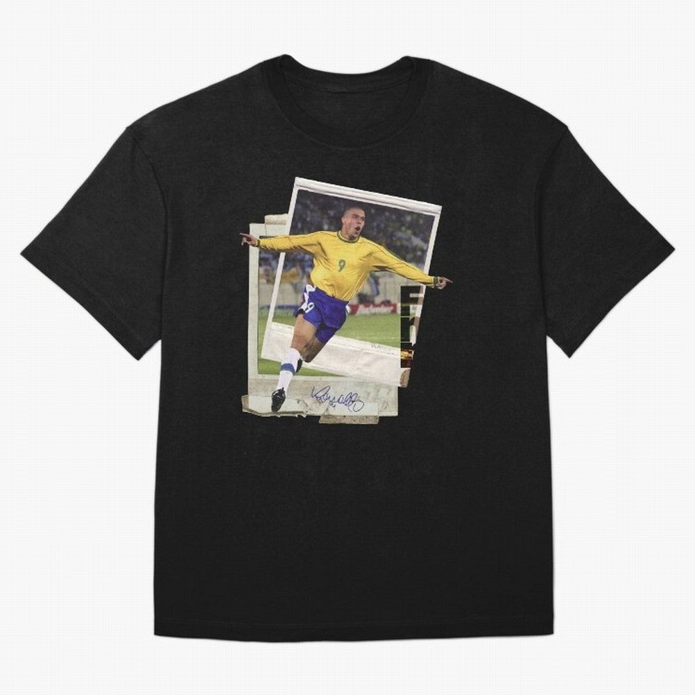 Ronaldo the phenomenon Oversized T-Shirt Showcase FIFA World Cup 2026 USA Canada Mexico Made for CR7 and Messi, Spain Energy, Fan Favorite Moments, National Team Passion, Big Match Drama and Soccer History; Ideal for Fans Who Follow Messi,