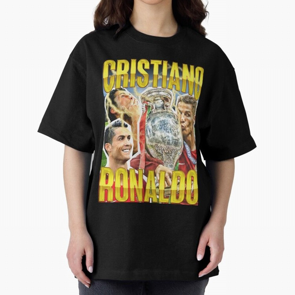 Ronaldo Siuuu Celebration Silhouette Design For Football Fans, Gift For Soccer Enthusiasts Oversized T-Shirt Represent Fans Who Live for FIFA World Cup 2026 for Fans of Haaland and Mbappe and Germany, Bringing Retro Football Energy, Iconic