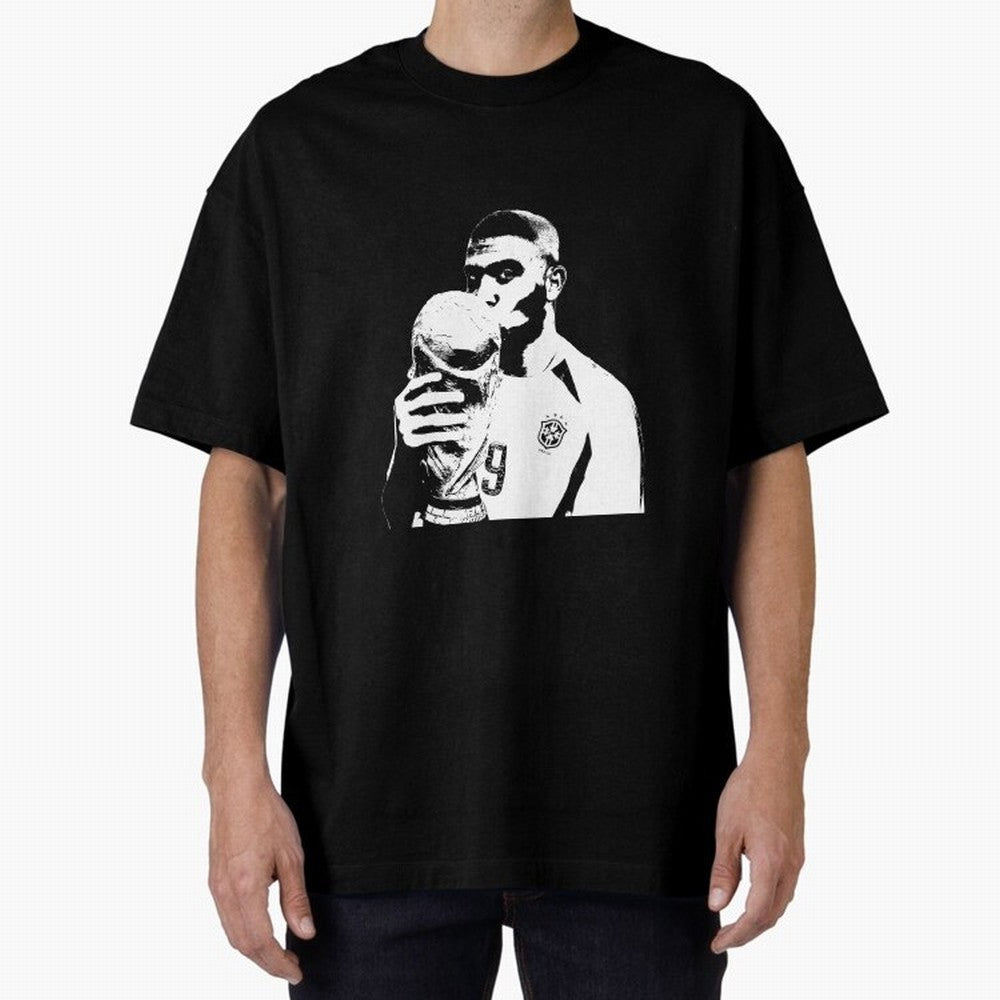 Design Ronaldo Fen?meno Oversized T-Shirt Show Match Day Excitement for FIFA World Cup 2026 for Fans of Mbappe and Neymar and Argentina, Bringing Stadium Memories, Football Loyalty, International Chants and Championship Tradition; Ideal for