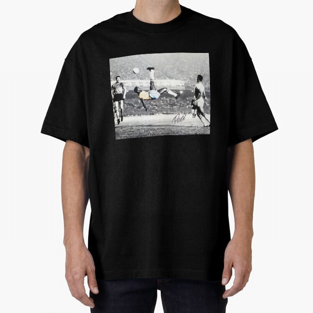 Classic Pele Bicycle Kick Legend1 Oversized T-Shirt Remember FIFA World Cup 2026 Group Stage Filled with CR7 and Messi, England Energy, Retro Football Energy, Iconic Rivalries, Trophy Chase Drama and Stadium Atmosphere; Perfect for Supporters Who