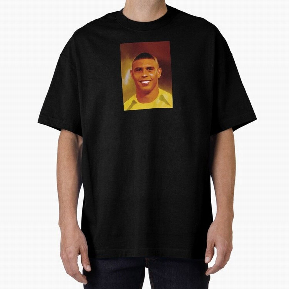 Ronaldo Nazario Digital Painting Oversized T-Shirt Carry FIFA World Cup 2026 Connected to Messi, Neymar and Mbappe, Spain and Netherlands Energy, Retro Football Energy, Iconic Rivalries, Trophy Chase Drama and Stadium Atmosphere; Perfect for