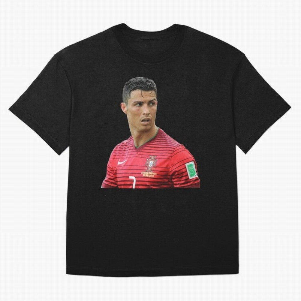 Ronaldo @AmazinProDesign Oversized T-Shirt Step into the FIFA World Cup 2026 Group Stage Journey through CR7 Highlights, England Pride, Championship Spirit, Famous Goals, Roaring Crowds and International Football Unity; Ideal for Fans Who Follow