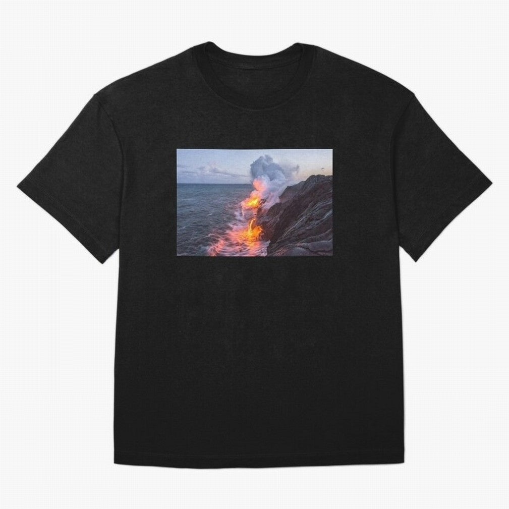 Kilauea Volcano Lava Flow Sea Entry 3 The Big Island Hawaii1 Classic T-Shirt Bring Trophy Dreams to the FIFA World Cup 2026 USA Canada Mexico Journey through Haaland and Mbappe Highlights, Spain Pride, Football Festival Excitement, Trophy