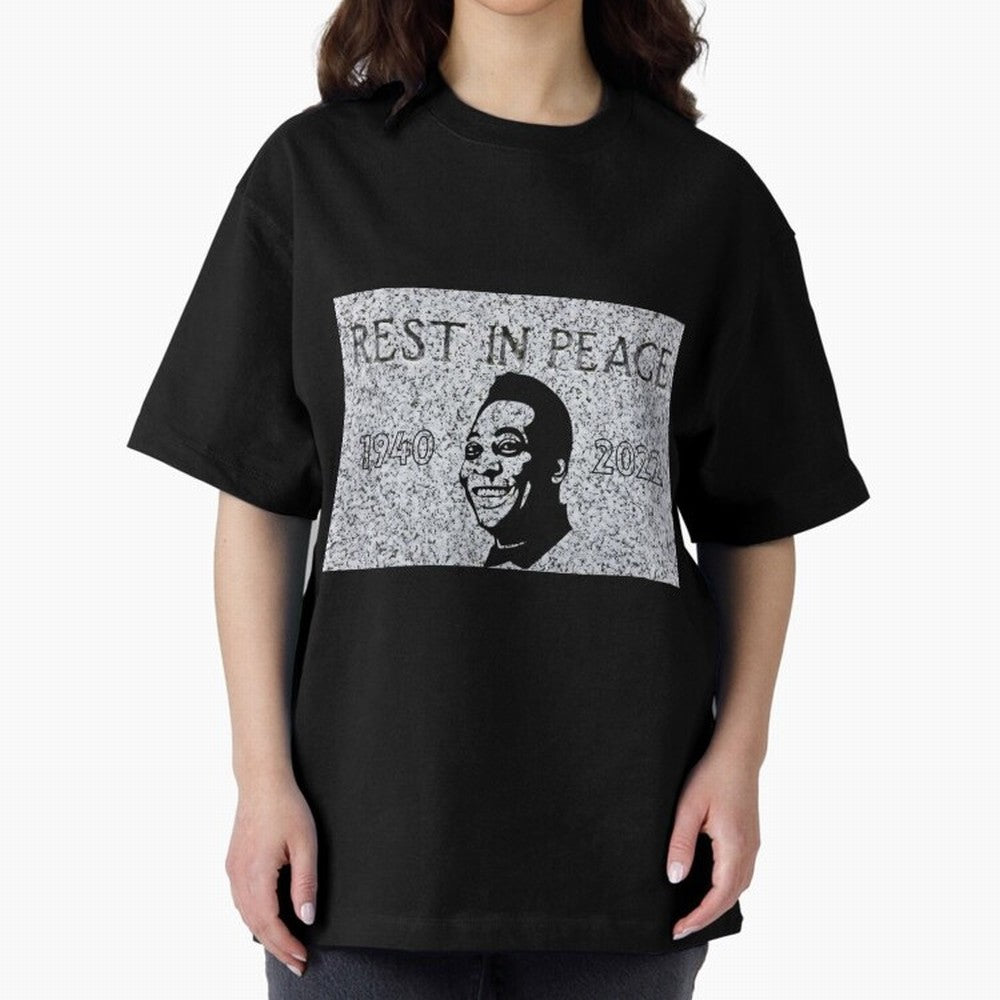 RIP Pel¨¦, 1940-2022 Oversized T-Shirt Show Your Love for FIFA World Cup 2026 for Fans of Mbappe and France, Bringing Match Day Excitement, Supporter Culture, Golden Goals and Global Football Passion; Created for Match Day Parties, Soccer Gifts,